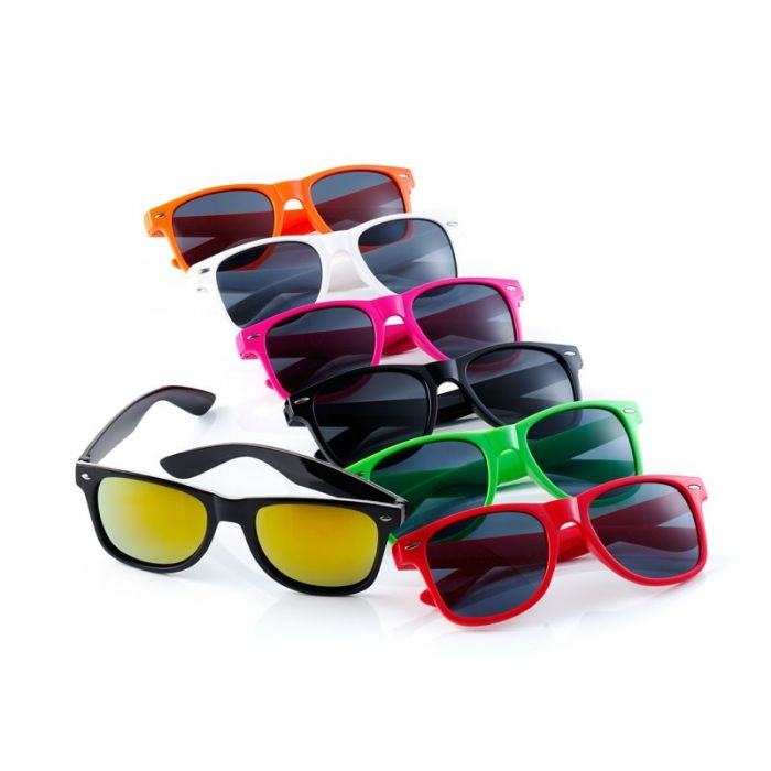 kulhydrat teenager sløjfe Wayfarer Solbriller - Køb her i 8 forskellige LÆKRE farver!