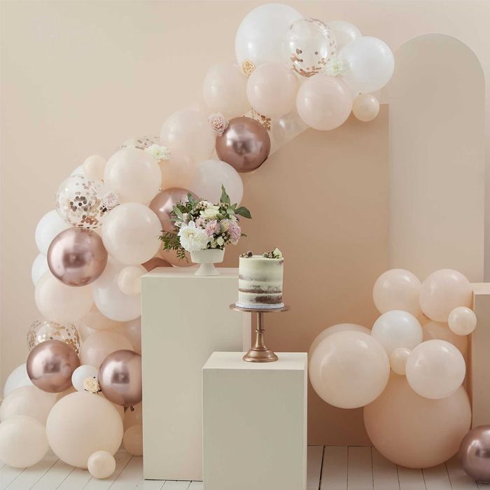 Ballonbue i Rose Gold med Konfetti 76 dele