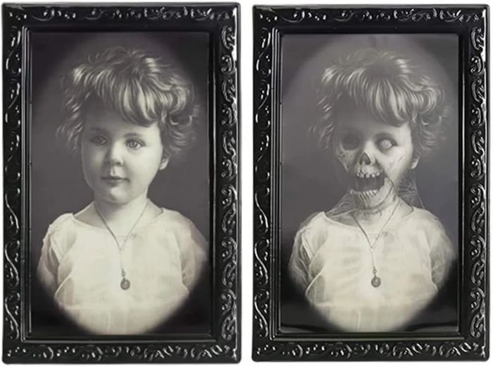 Uhyggeligt 3D halloween portræt med skiftende billede 38x25 cm - Baby pige portræt